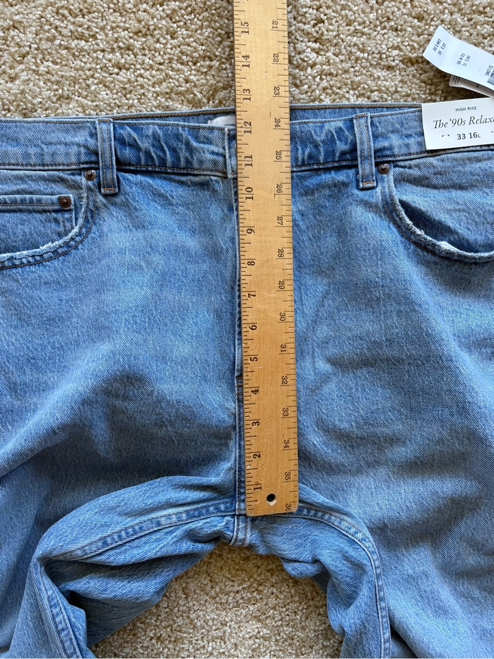 Abercrombie & Fitch The 90s Relaxed Jeans High Rise Light Wash 33 Long NWT - Picture 6 of 8